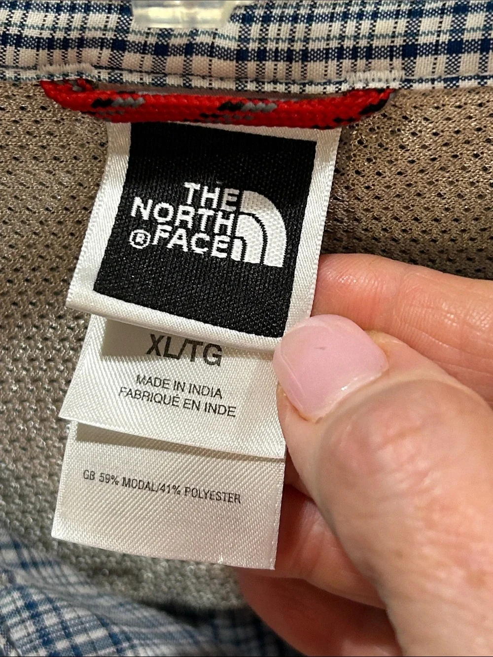 The North Face Men's Blue Plaid Short-Sleeve Button-Down Shirt